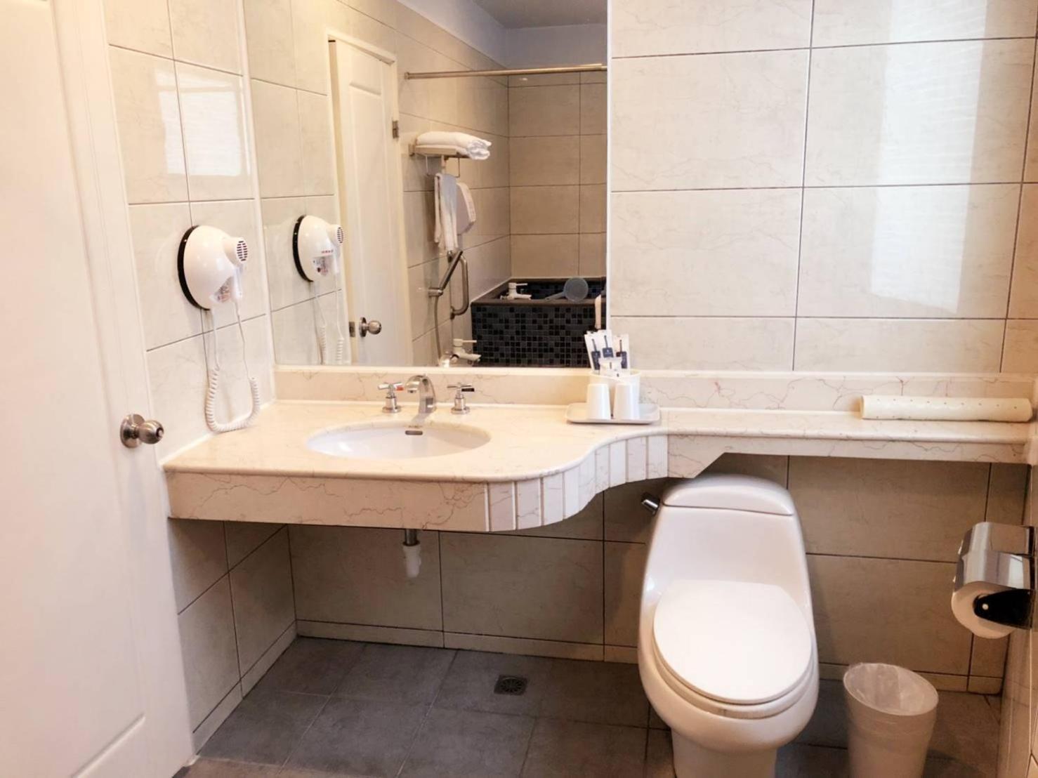 คิงส์ รีสอร์ต แอนด์ สปา Hotel ไท่อัน ภายนอก รูปภาพ