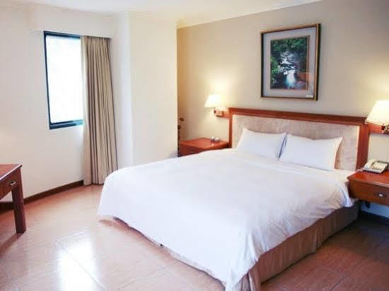 คิงส์ รีสอร์ต แอนด์ สปา Hotel ไท่อัน ภายนอก รูปภาพ